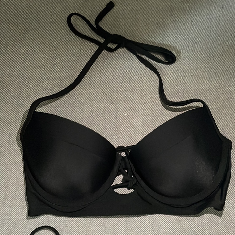 Abercrombie & Fitch Black High Waisted Bikinis. - Picture 2 of 6